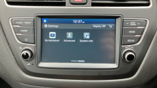 Hyundai i20 1.2 MPi SE 5dr Petrol Hatchback